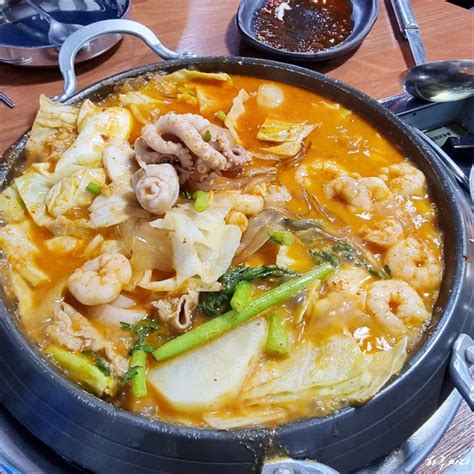 종로3가 맛집 줄서서 먹는 종로3가 맛집 달랭이 낙곱새 아보카도 육회 시보드뉴스