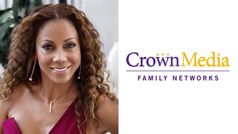 Holly Robinson Peete Signs Multi Picture Deal With Crown Media