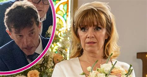 Emmerdale spoilers: Rhona makes decision about marrying Marlon