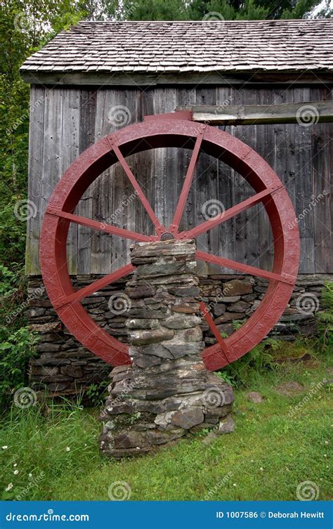 Grist Mill Water Wheel Royalty Free Stock Image - Image: 1007586