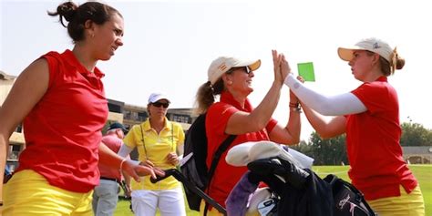 Women S World Amateur Australia Thailand Surge Into 36 Hole Lead With