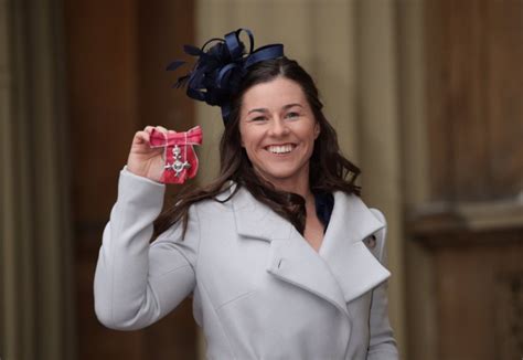 Tammy Beaumont receives MBE | Kent Cricket