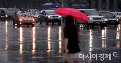 오늘 날씨 전국이 흐린 가운데 내륙 곳곳에 소나기 아시아경제