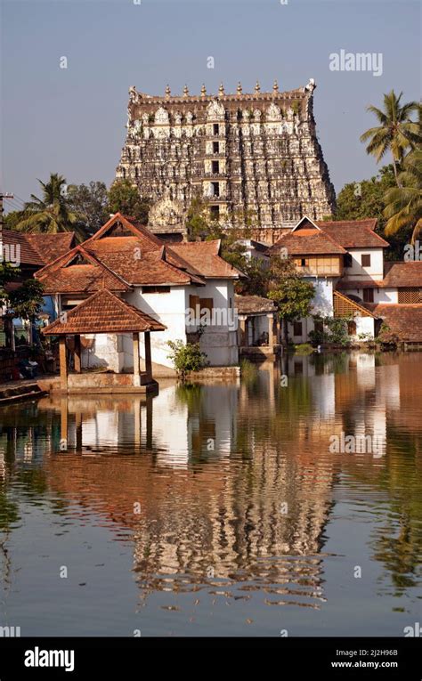 Anantha Padmanabha Swamy Temple En Trivandrum O Thriuvananthapuram