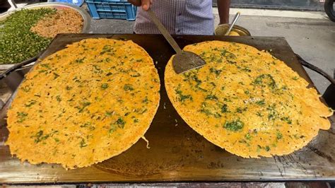 Mumbai Famous Pudla At Zaveri Bazaar Khau Galli Mumbai Street Food