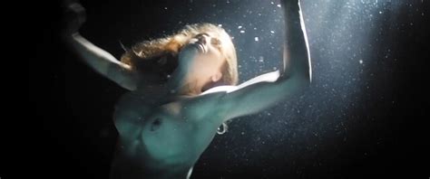 Nude Video Celebs Laura Sophia Becker Nude Nadine Landert Sexy Zoe