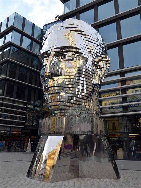 Heres A Massive Spinning Head Of Kafka In Prague Praag Londen