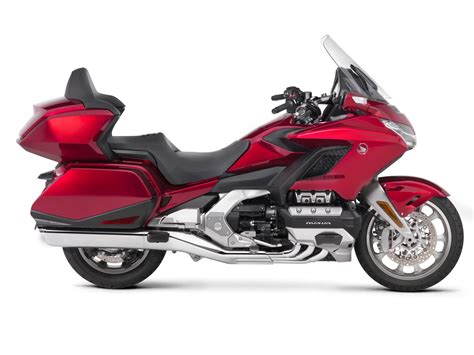 2019 Honda Gold Wing Tour Guide • Total Motorcycle