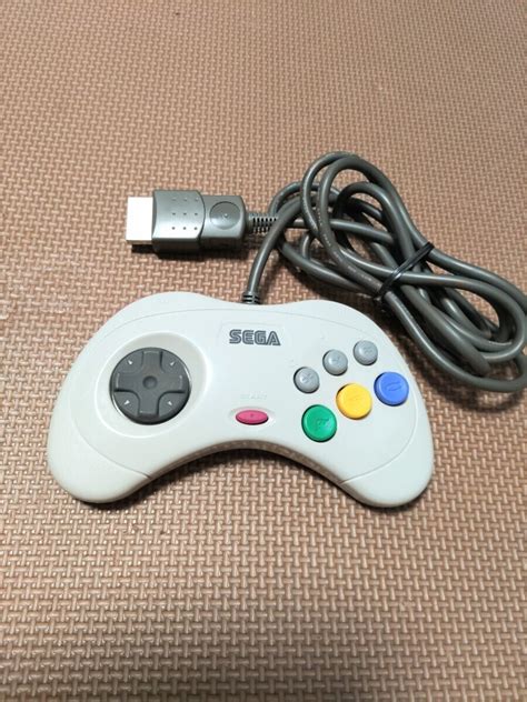 【やや傷や汚れあり】起動ok 美品 純正 セガサターン コントロールパッド ホワイト Sega Saturn Controller White