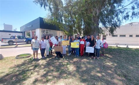 Trabajadores de la salud pública marcharon por las calles de la ciudad