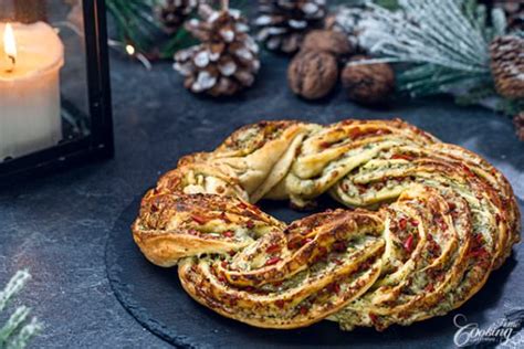 Christmas Wreath - Christmas Braided Bread Recipe