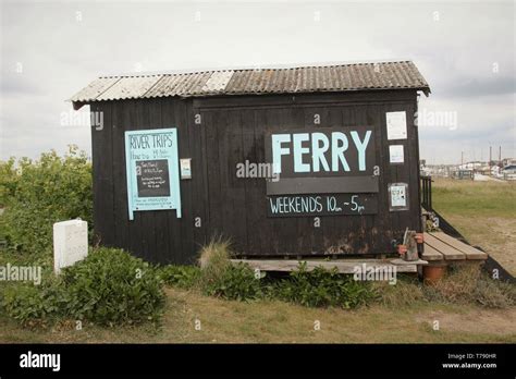 Ferry hut in Walberswick Stock Photo - Alamy