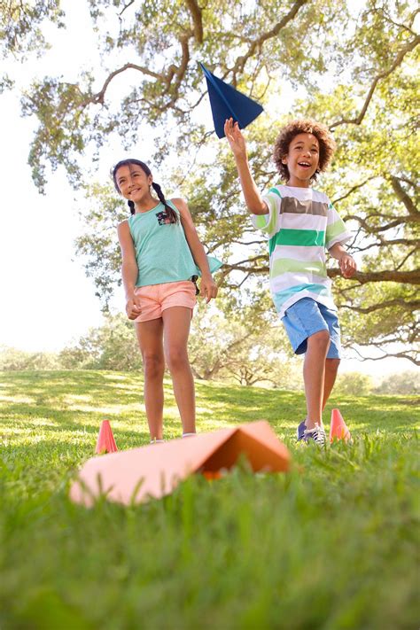 37 Fun And Creative Outdoor Games For The Most Epic Backyard Party