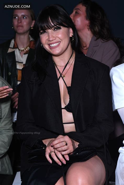 Daisy Lowe Sexy Flaunts Her Hot Legs As She Attends Richard Malone X Mulberry Show In London
