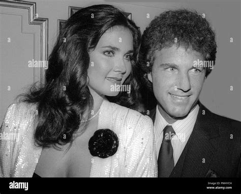 Lynda Carter And Husband Ron Samuels 1981 Photo By Adam Scullphotolink