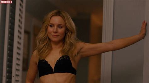 Kristen Bell Nue Dans The Woman In The House Across The Street From The