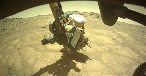 El Rover De La Nasa Est Investigando Pisos De Jard N En El Fondo De