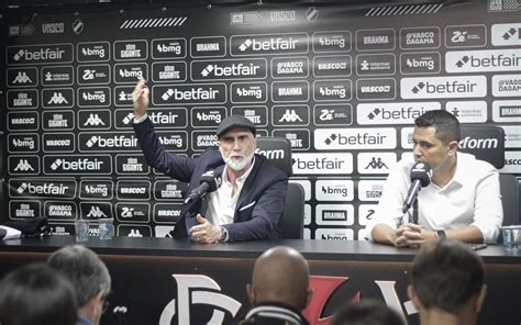 Vasco demite Álvaro Pacheco e Pedro Martins deixa a diretoria