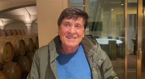 Gianni Morandi Festeggia Il Suo Compleanno Ricordando Lucio Dalla