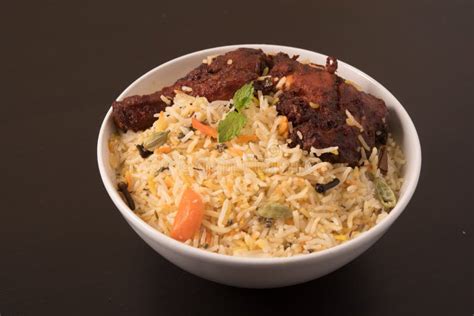 Traditionell Indisk Matgrönsak Biryani Med Ris Arkivfoto Bild Av