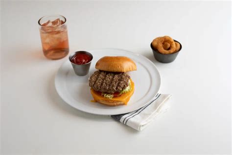 The Pub® Fully Cooked Usda Choice Beef Chuck Steak Burgers