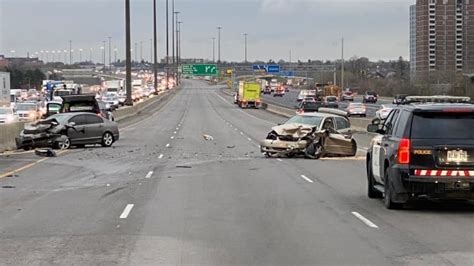 Woman Dead After Multi Vehicle Crash On Highway 401 In North York Cbc