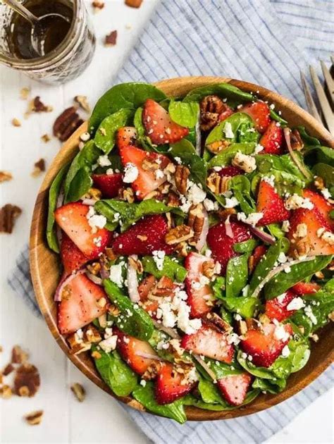 The Best Ever Spinach Strawberry Salad With Balsamic Poppyseed Dressing