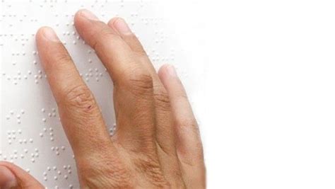 Initier Mon Enfant Au Braille Braille Le Braille Langue Des Signes