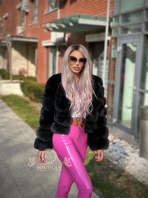 Haina de blana Korrine - CCM Boutique