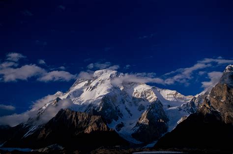 Broad Peak from Concordia: KARAKORAM: STEVE RAZZETTI - PROFESSIONAL ...