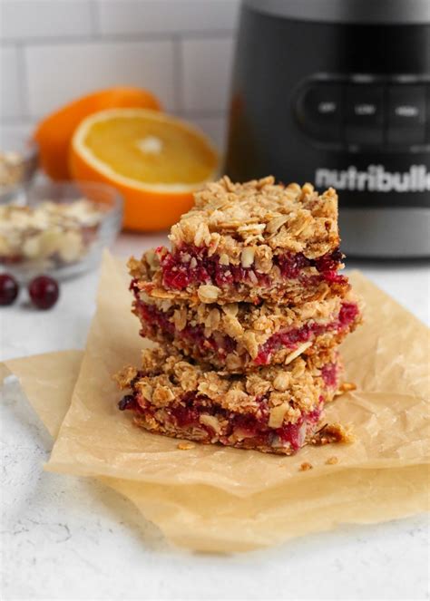 This Orange Cranberry Oat Bar Recipe Is So Easy To Bake