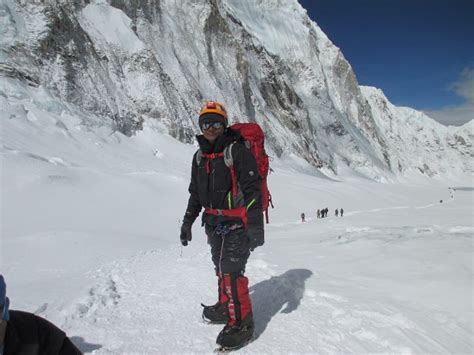 The Worlds First Woman To Climb Mt Everest With One Leg Is An Indian