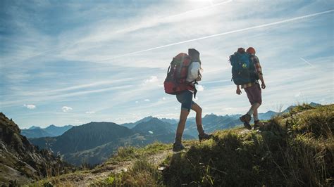 Average hiking speed: how to calculate it and why it’s important for ...