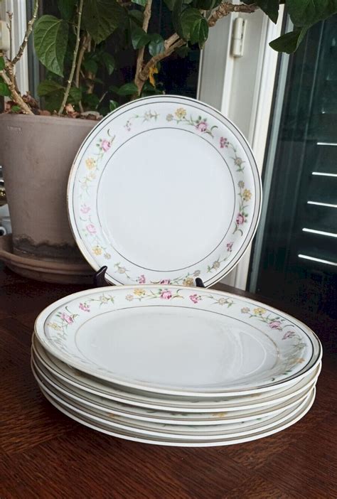 6 assiettes plates Porcelaine de Châtres sur Cher Années 50 Fleurs