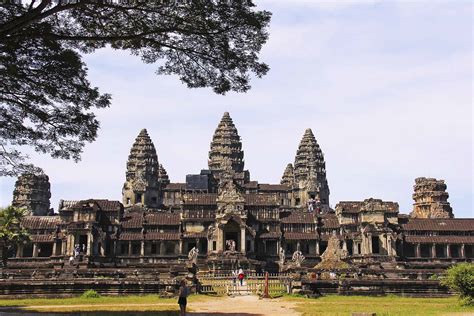 Najlepsze informacje i ciekawostki o Angkor Wat Fajne Podróże