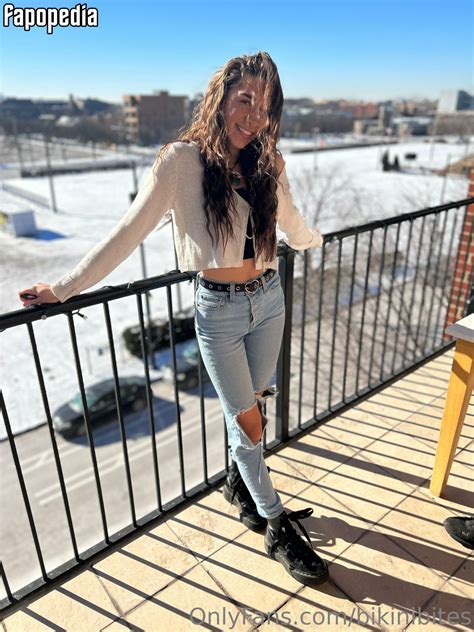 Bikinibites Nude OnlyFans Leaks Photo 1854787 Fapopedia