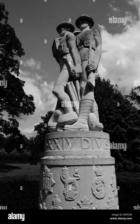 Kennington Park War Memorial Hi Res Stock Photography And Images Alamy