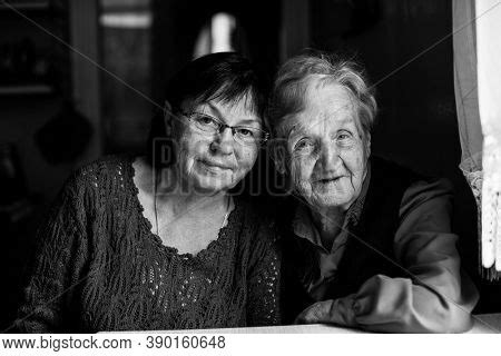 Portrait Mature Woman Image Photo Free Trial Bigstock