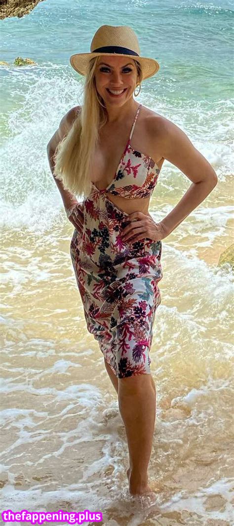 Renata Fan Renata Ri Renatafan Nude Onlyfans Photo The