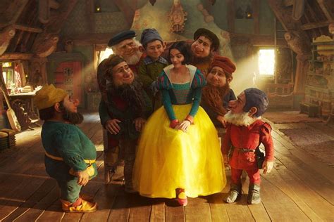 Branca De Neve Entenda Pol Mica Sobre Teaser Trailer De Live