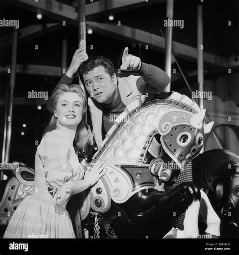 Carousel From Left Shirley Jones Gordon Macrae 1956 Tm And Copyright