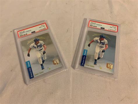 Lot 381 Two 1993 Upper Deck Sp Johnny Damon Rookie Cards Psa Graded