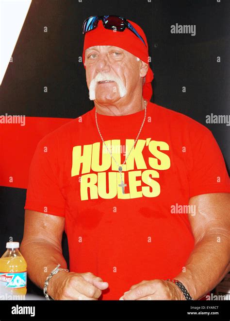 Hulk Hogan Wrestling Hi Res Stock Photography And Images Alamy