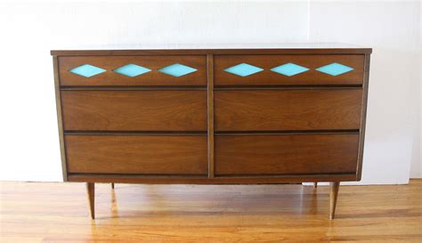 Mid Century Modern Low Dresser Credenza by Bassett | Picked Vintage