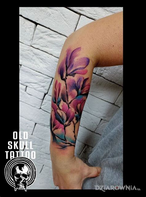 Tatua Flowers Autor Old Skull Tattoo Dziarownia Pl