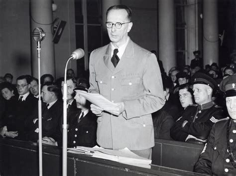 Brieven Van Een Oorlogsmisdadiger Ontdekt Ss Baas Rauter Zag Zichzelf