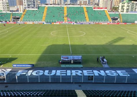 Figueirense x Chapecoense onde assistir ao vivo horário e escalações