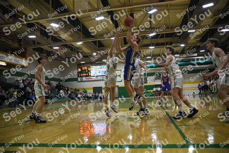 Humboldt Vs St Edmond Boys Bball Messengernews