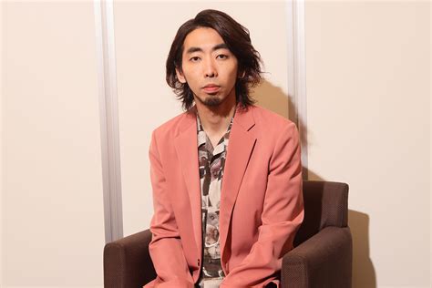 柄本時生（俳優）×角田陽一郎「映画を見る楽しさは、かたさとやわらかさの感覚をとらえられること」｜ニフティニュース