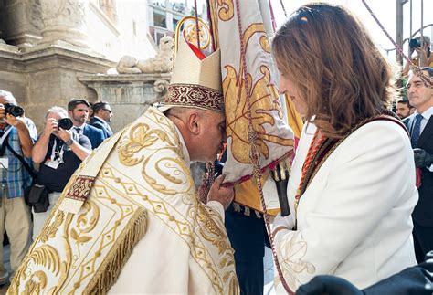 El Arzobispo Preside El Solemne Te Deum En La Catedral Que Treballem